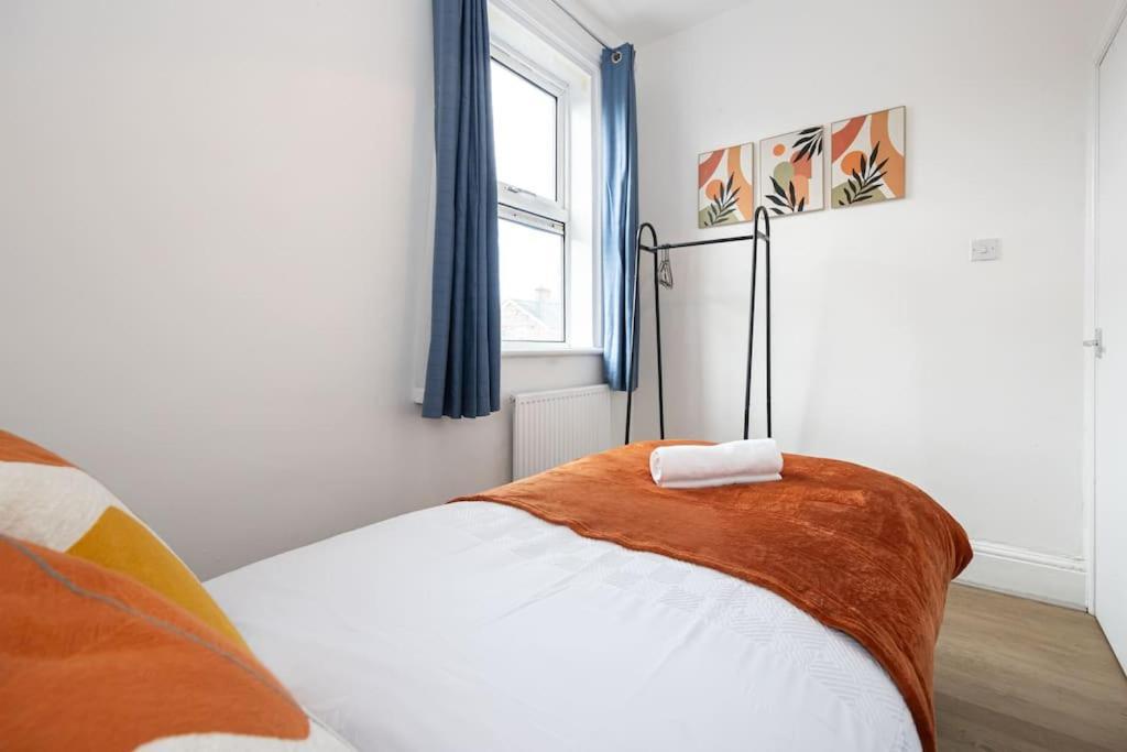 Bright & Modern 3 Bedroom Old Trafford Home Mánchester Exterior foto
